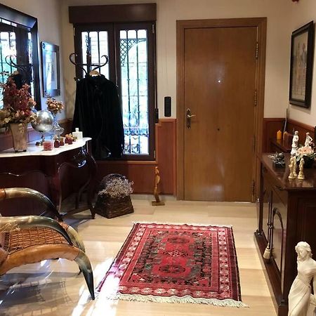 Casa En Granada Con Hermoso Jardin, Parking Calle المظهر الخارجي الصورة