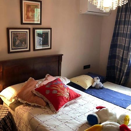 Casa En Granada Con Hermoso Jardin, Parking Calle المظهر الخارجي الصورة